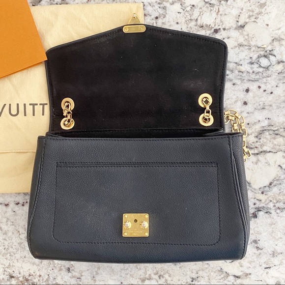 🖤✨SAINT GERMAIN✨🖤 Authentic Louis Vuitton Bag! - Picture 5 of 9